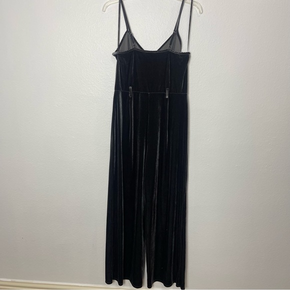 Forever 21 Dark Grey Silver Velvet Wide Leg Jumpsuit - Picture 10 of 10